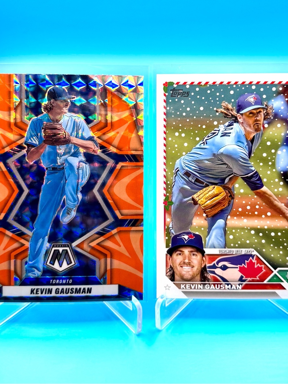 🔥Kevin Gausman Lot! 🔥Reactive Orange Mosaic Prizm + Topps Holiday Insert! 🤩